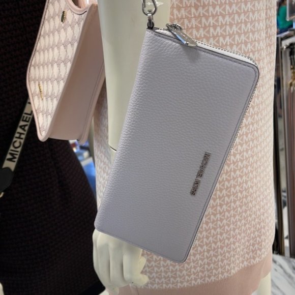 Michael Kors Jet Set Travel Large Travel Continental Wallet Leather Wristlet - Picture 13 of 16